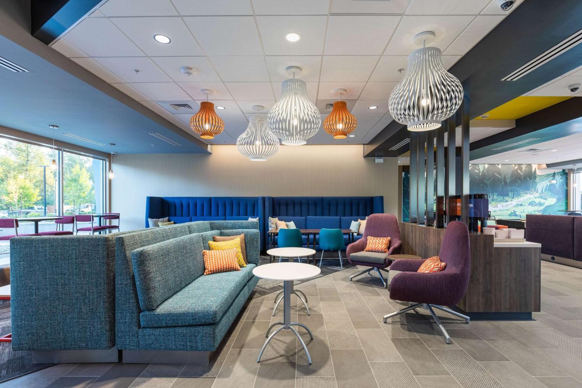 Tru By Hilton Eugene, Or Hotel Спрингфийлд Екстериор снимка
