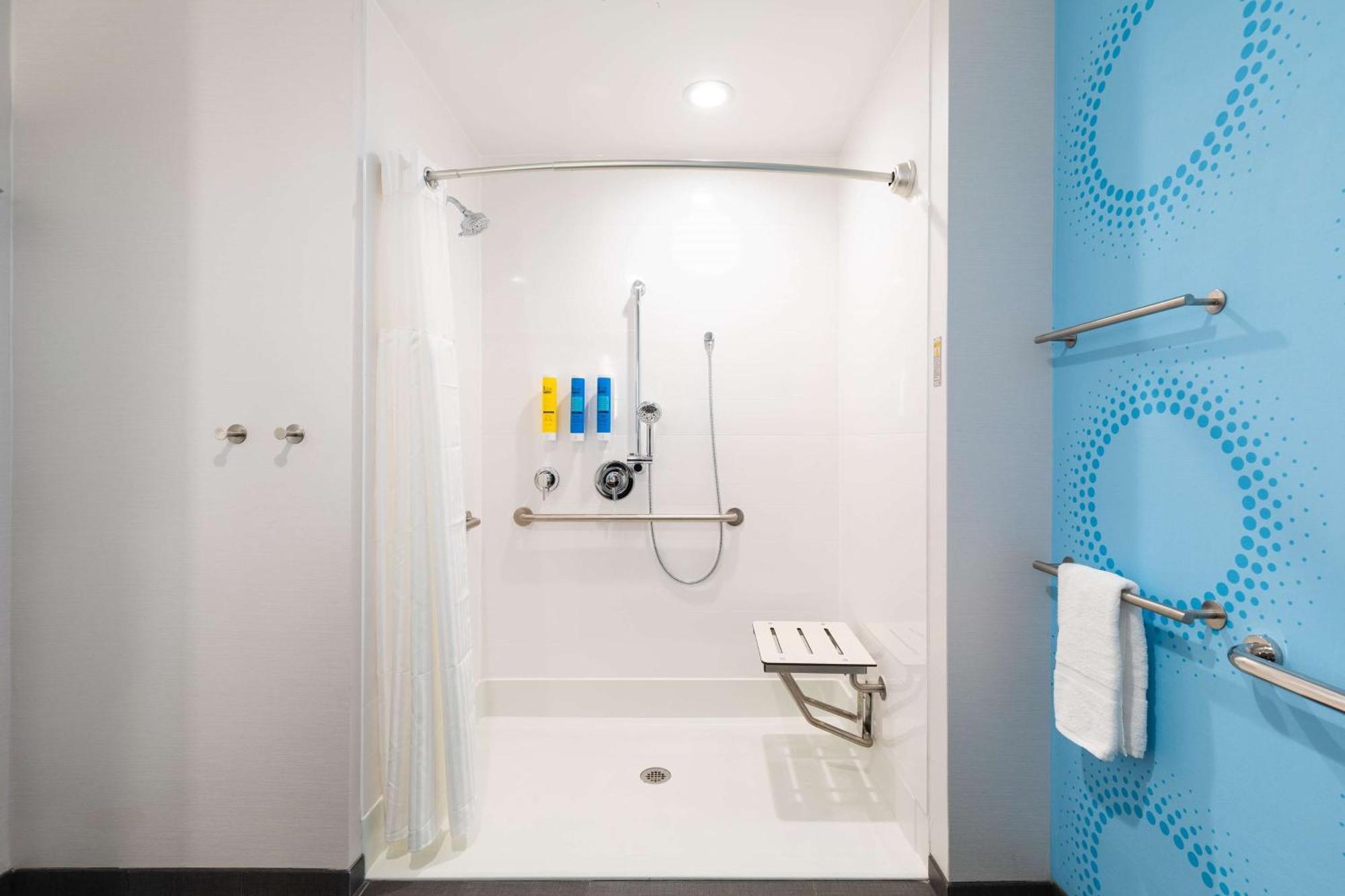 Tru By Hilton Eugene, Or Hotel Спрингфийлд Екстериор снимка