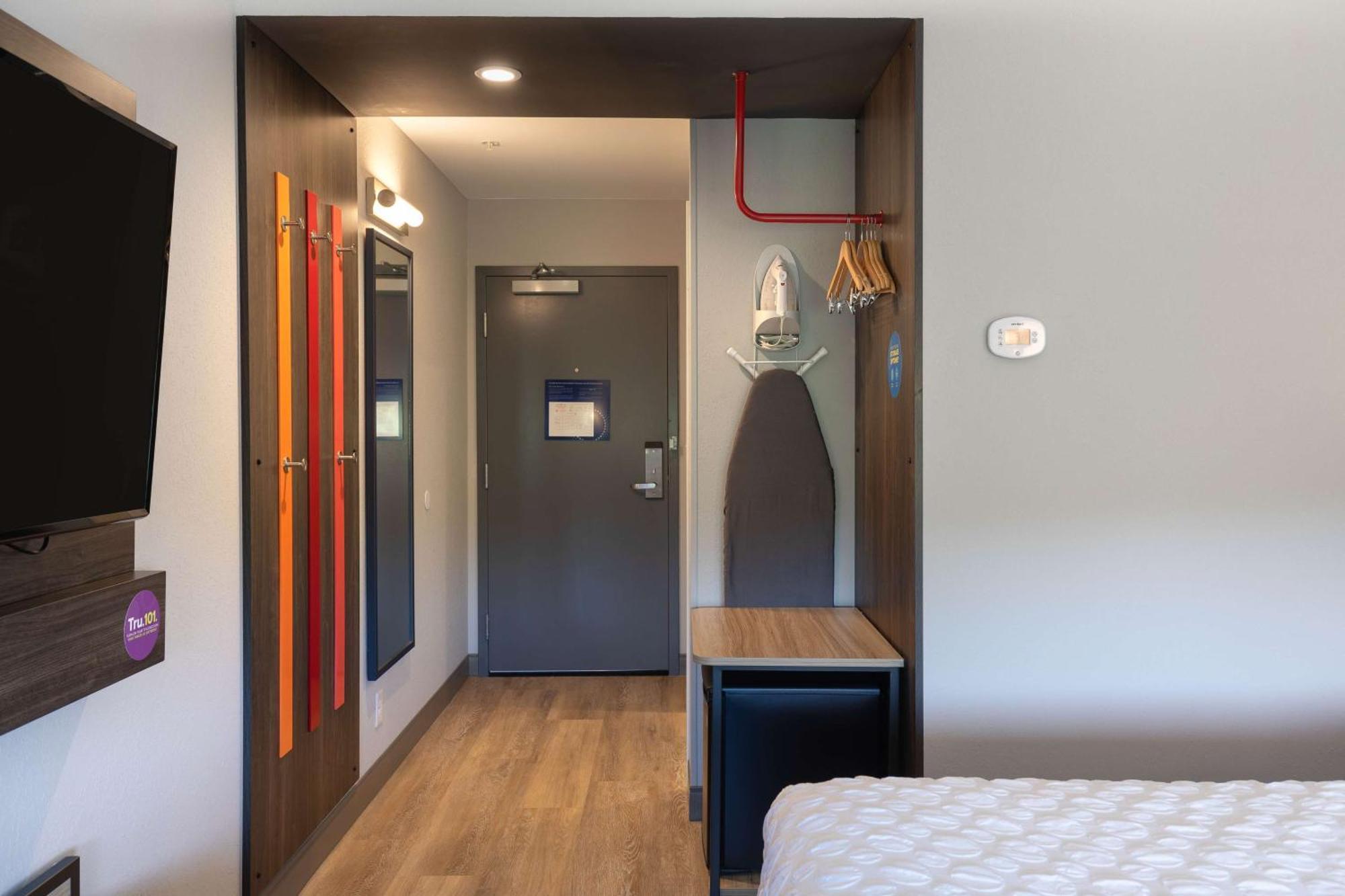Tru By Hilton Eugene, Or Hotel Спрингфийлд Екстериор снимка