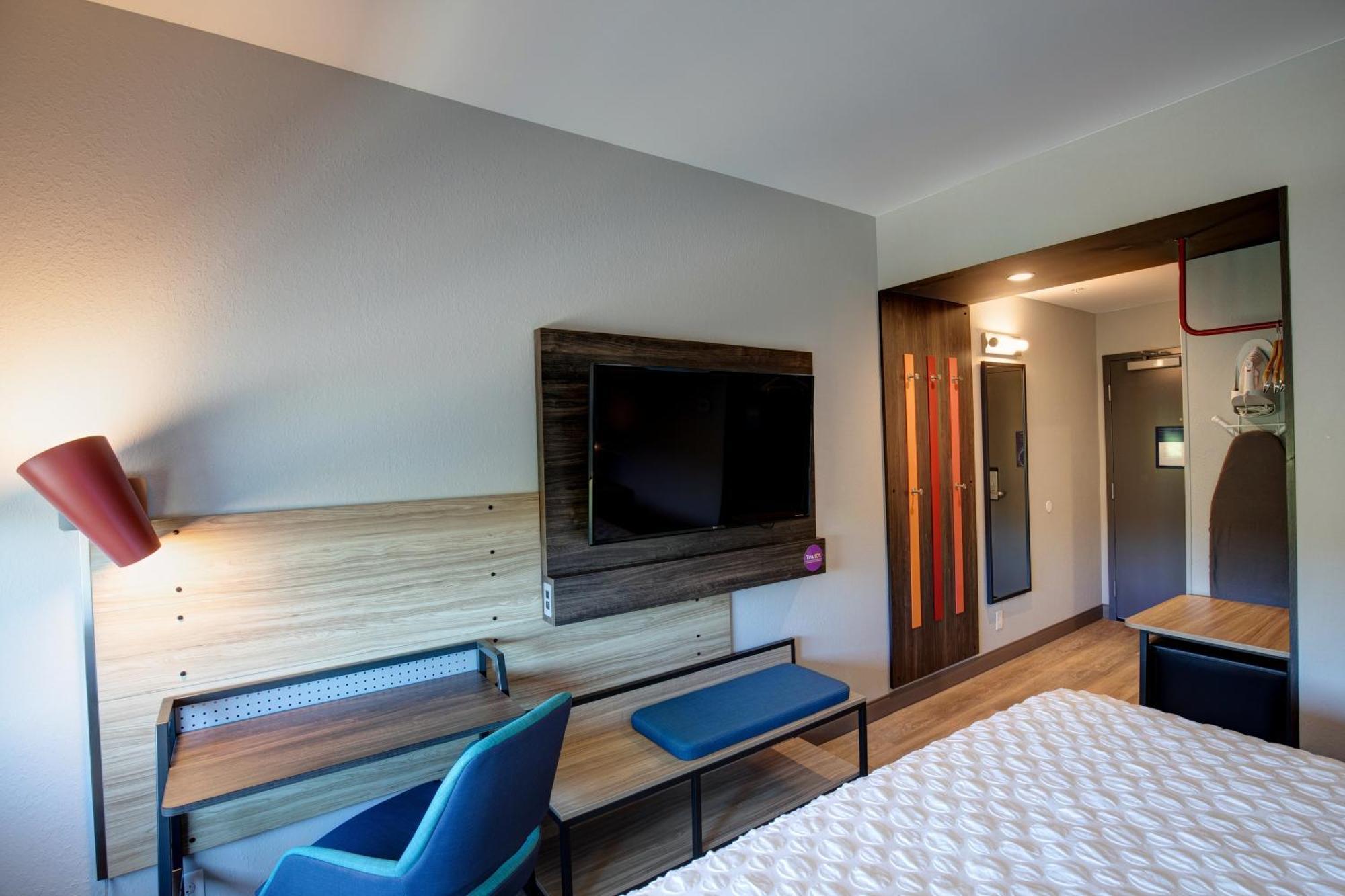 Tru By Hilton Eugene, Or Hotel Спрингфийлд Екстериор снимка